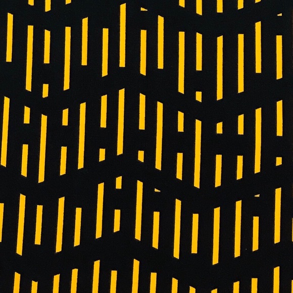 💝💝💝 3 for $33 LuLaRoe Irma Tee Sale - Picture 2 of 7